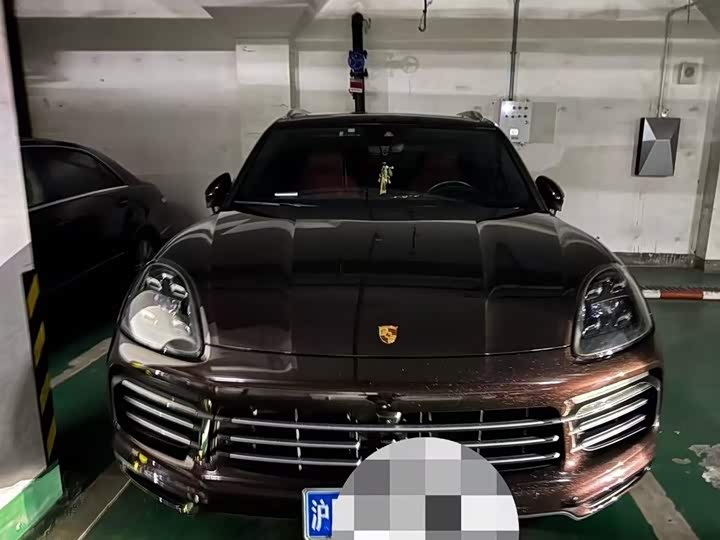 Фото 2 - Porsche Cayenne