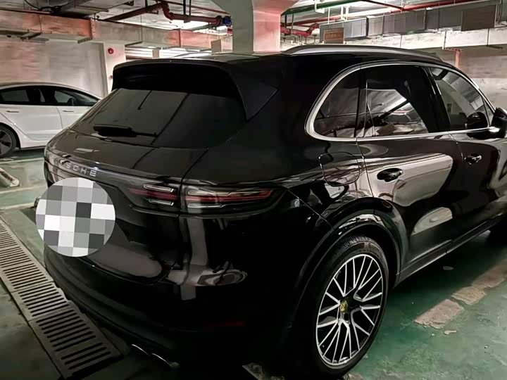 Фото 4 - Porsche Cayenne