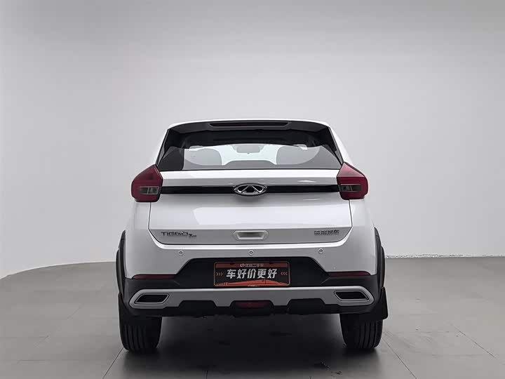 Фото 4 - Chery Tiggo 3x