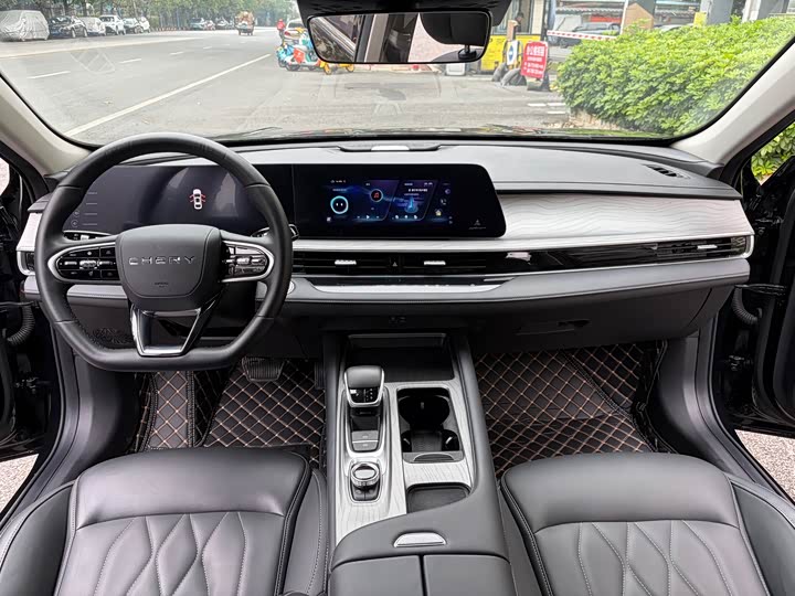 Фото 9 - Chery Arrizo 8