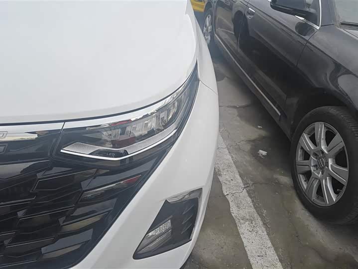 Фото 5 - Hyundai Custo