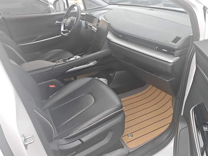 Фото 8 - Hyundai Custo