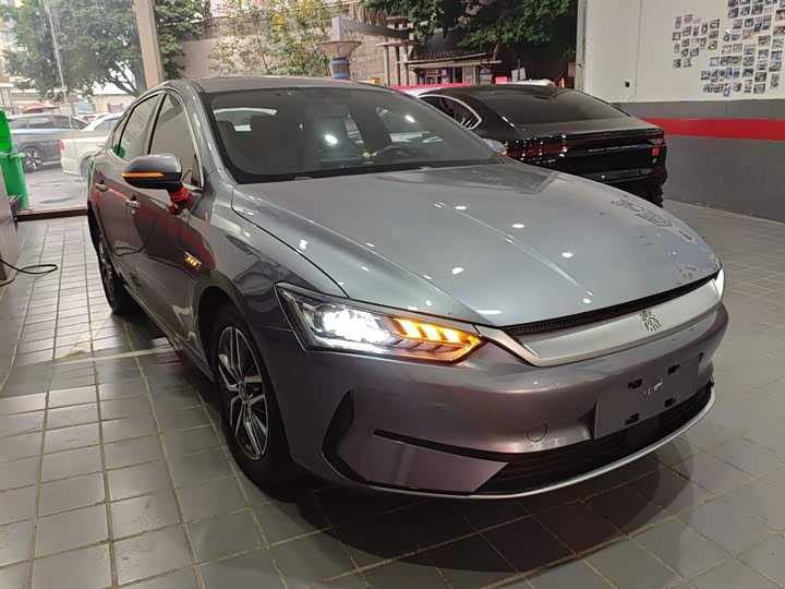 Фото 4 - BYD Qin Plus
