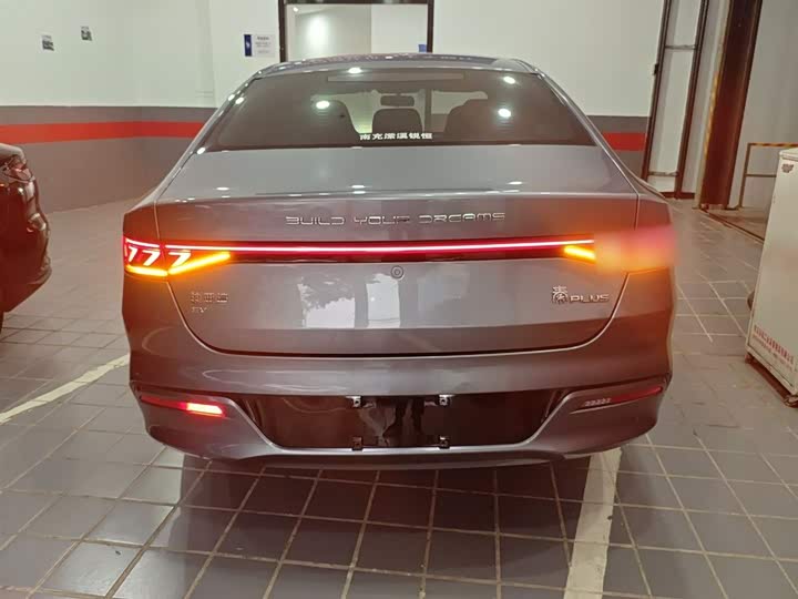 Фото 6 - BYD Qin Plus