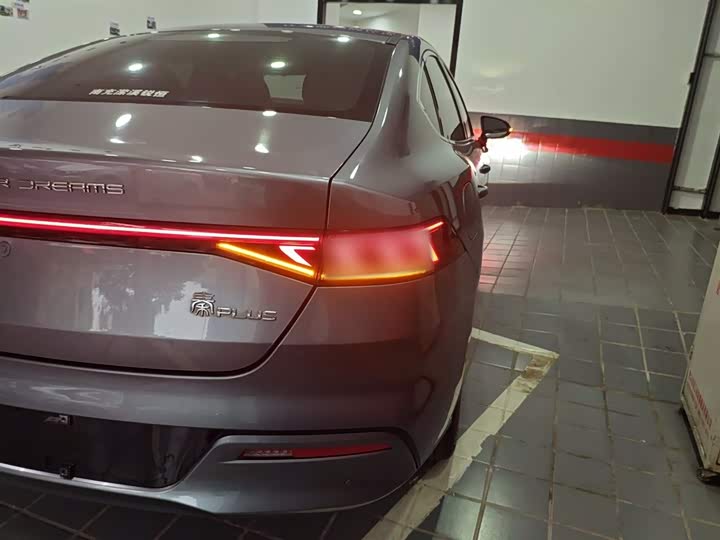 Фото 8 - BYD Qin Plus