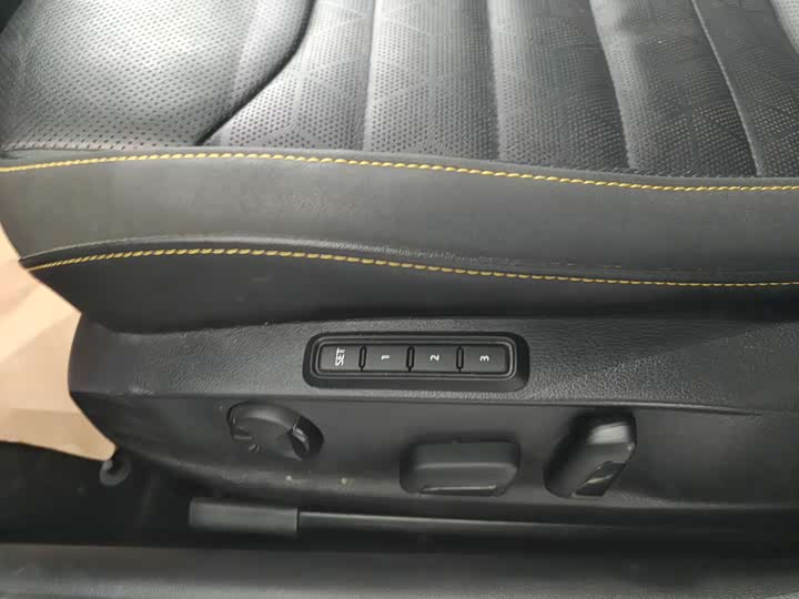 Фото 11 - Volkswagen CC