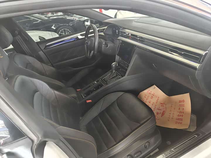 Фото 7 - Volkswagen CC