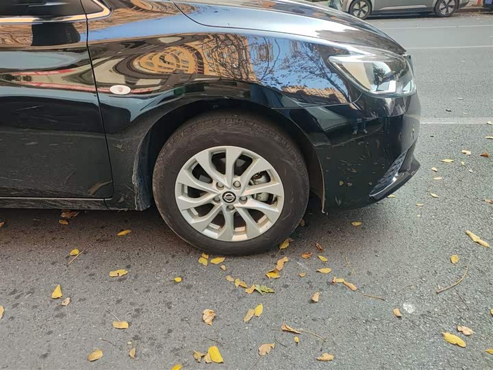 Фото 30 - Nissan Sylphy