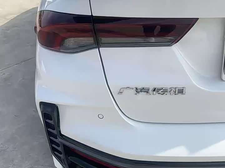 Фото 21 - GAC Trumpchi Empow R