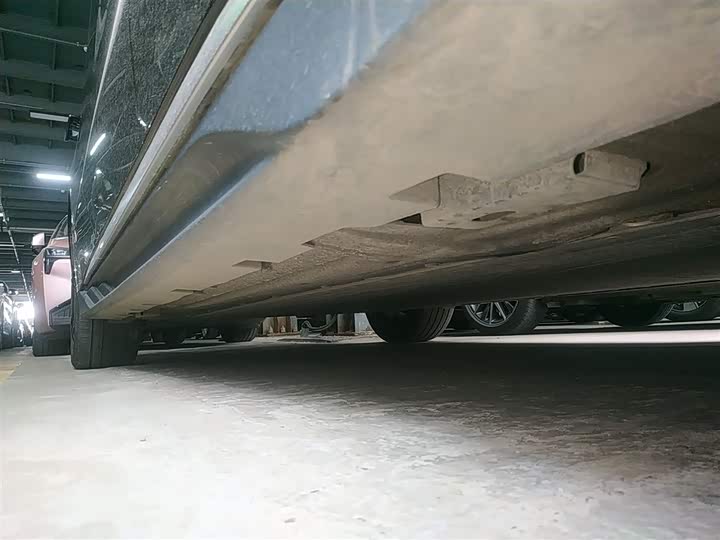 Фото 21 - BYD Han