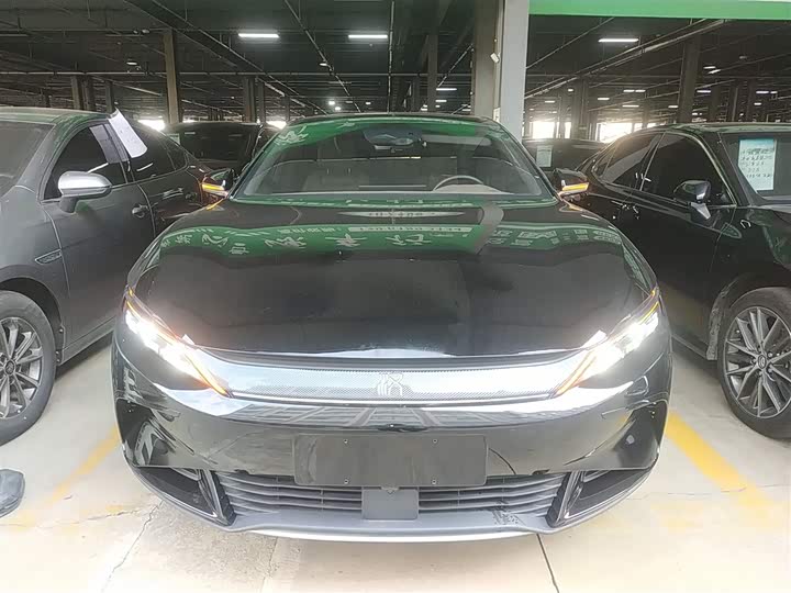 Фото 3 - BYD Han