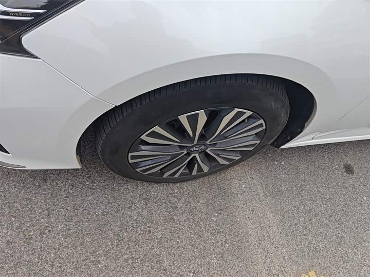 Фото 23 - Nissan Teana