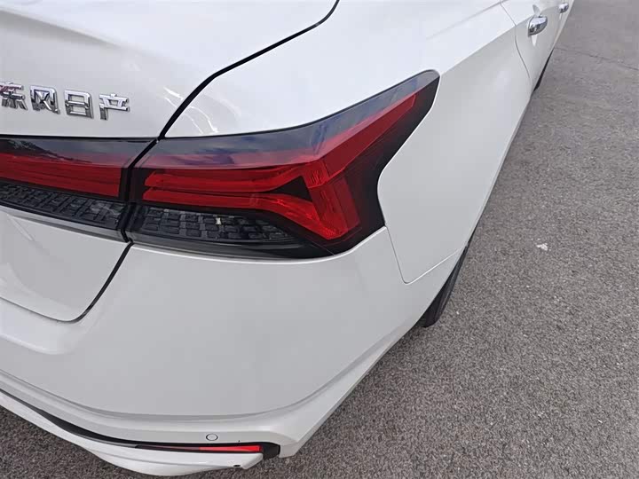 Фото 8 - Nissan Teana