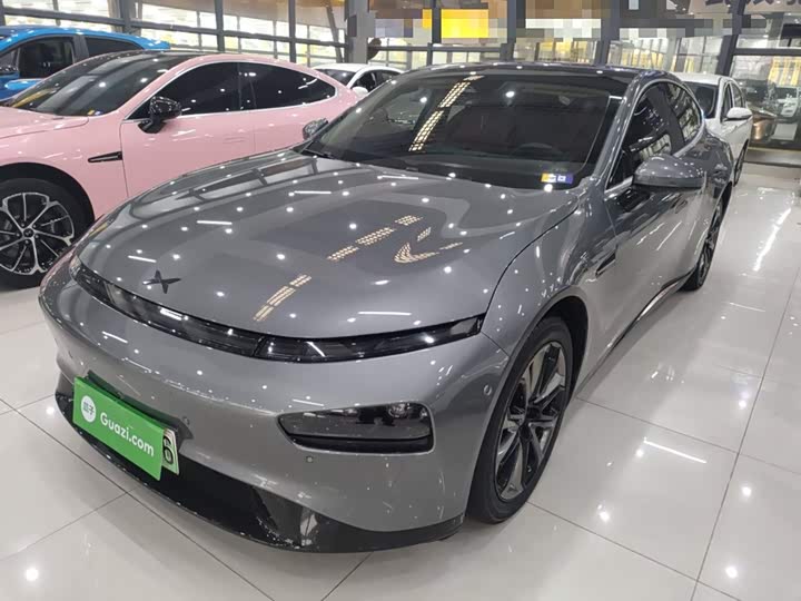 Фото 2 - XPeng P7