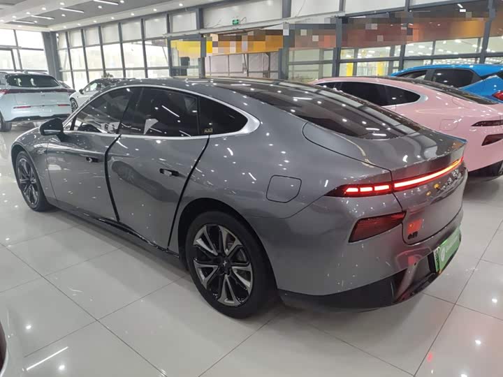 Фото 5 - XPeng P7