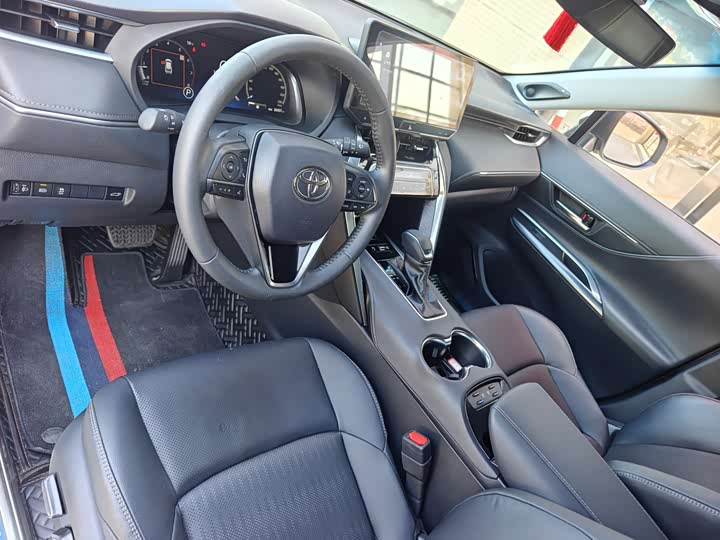 Фото 8 - Toyota Venza