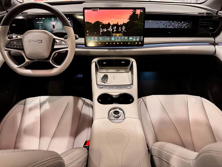 Фото 9 - BYD Sea Lion 06 Hybrid/EV