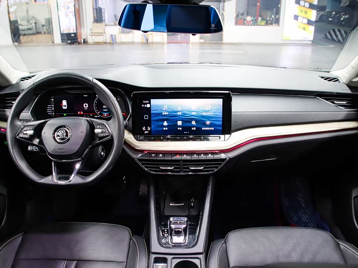 Фото 4 - Skoda Octavia Pro