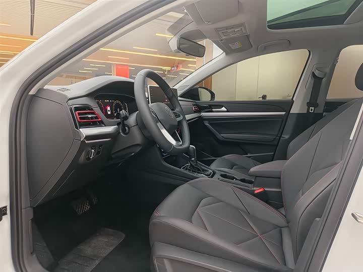 Фото 6 - Volkswagen Lavida