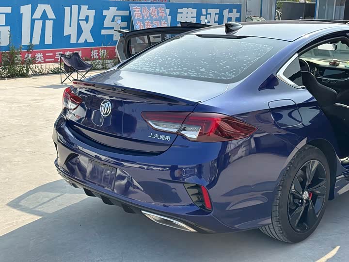 Фото 19 - Buick Regal