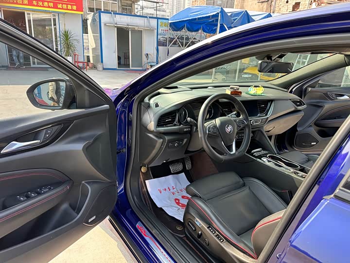 Фото 7 - Buick Regal