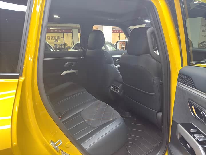 Фото 13 - Changan Deepal G318