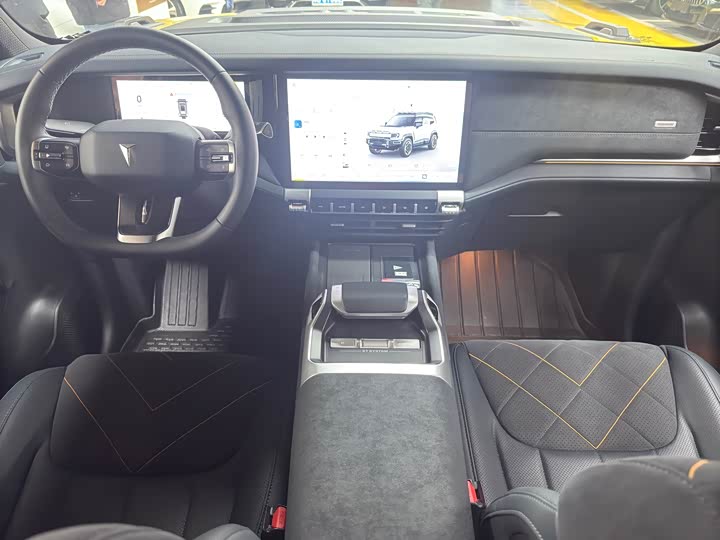 Фото 17 - Changan Deepal G318