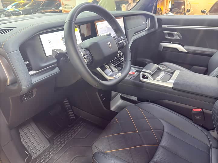 Фото 8 - Changan Deepal G318