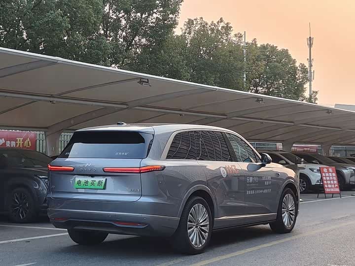 Фото 8 - Nio Onvo L90