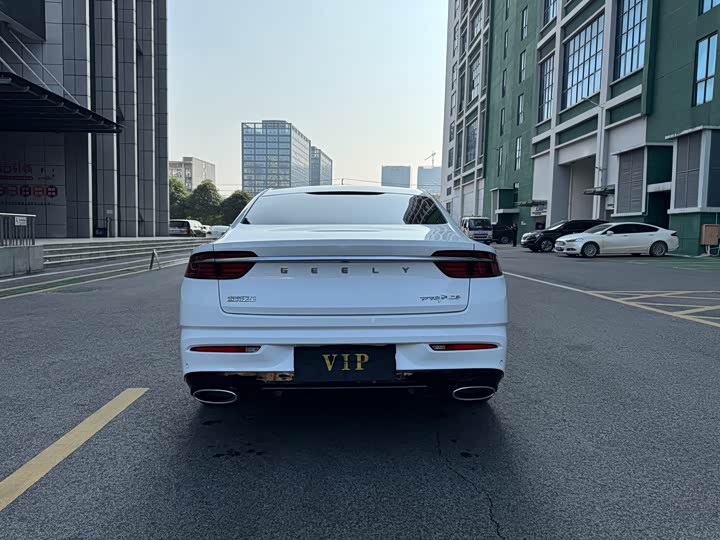 Фото 37 - Geely Preface