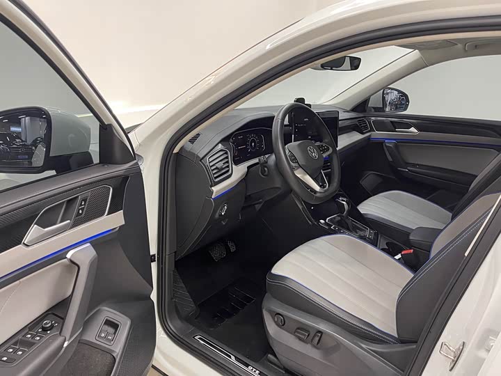 Фото 4 - Volkswagen Tayron GTE Hybrid