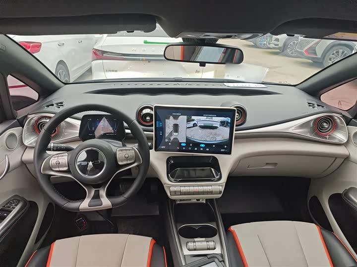 Фото 10 - BYD Dolphin