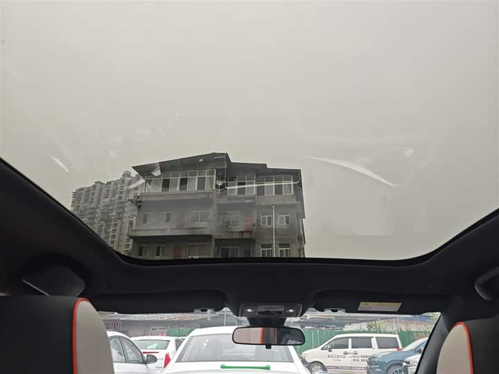 Фото 18 - BYD Dolphin