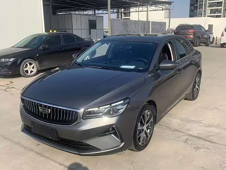 Фото 1 - Geely Emgrand