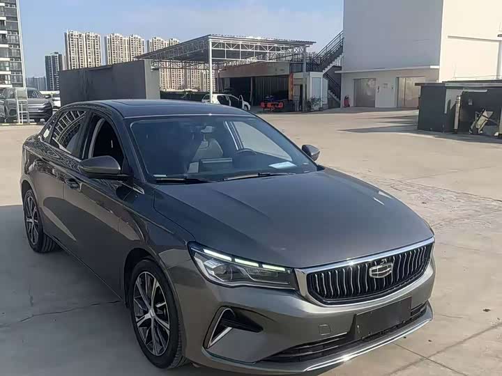 Фото 3 - Geely Emgrand