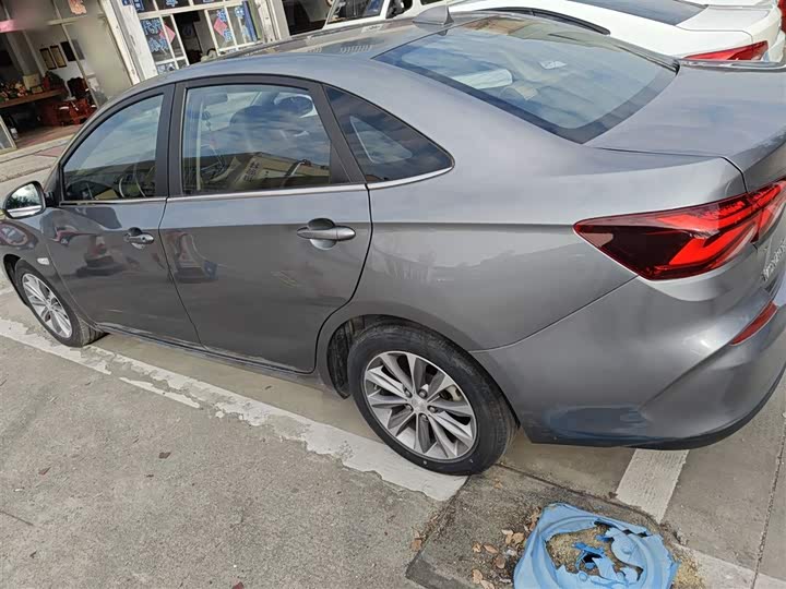 Фото 5 - Chevrolet Monza