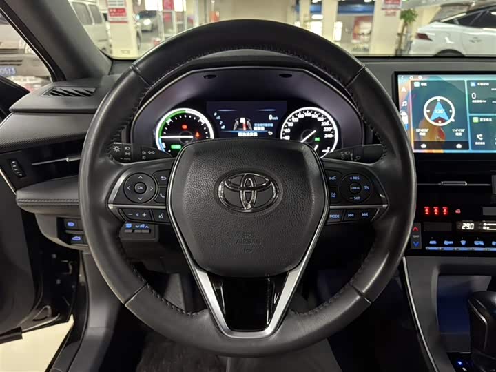 Фото 20 - Toyota Avalon