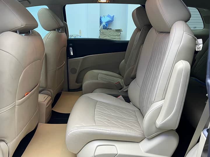 Фото 7 - Buick GL8 ES