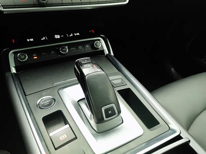 Фото 13 - Citroen C6