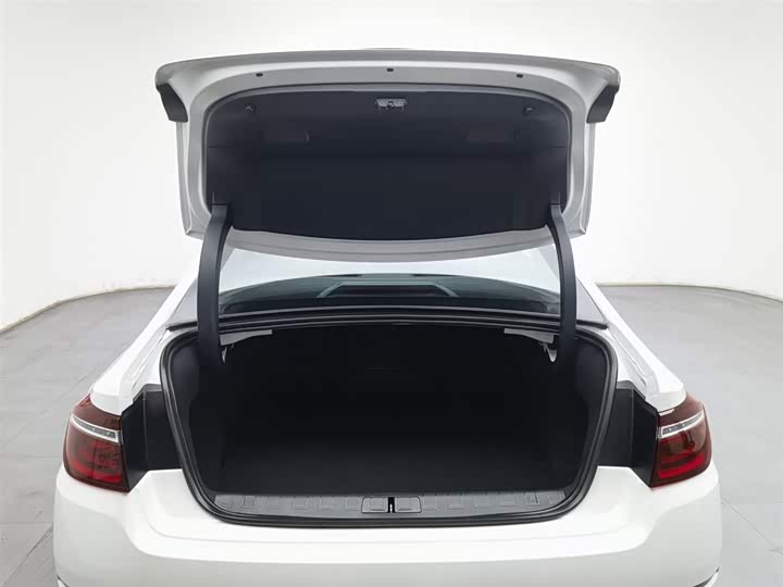 Фото 16 - Citroen C6