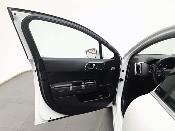 Фото 8 - Citroen C6