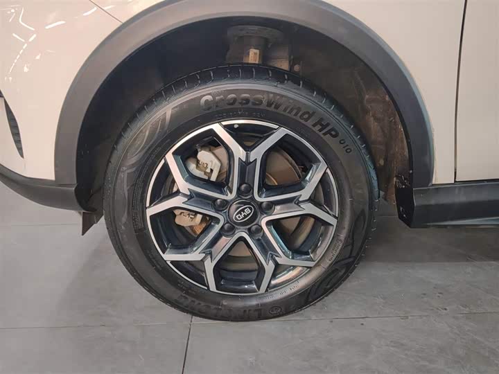 Фото 23 - BYD Yuan Pro