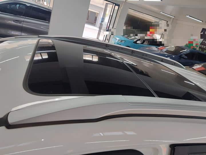 Фото 27 - BYD Yuan Pro