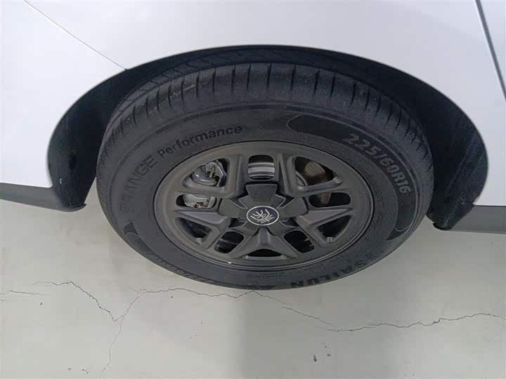 Фото 26 - BYD Qin Plus