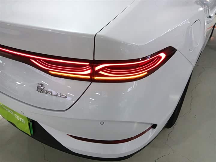 Фото 8 - BYD Qin Plus