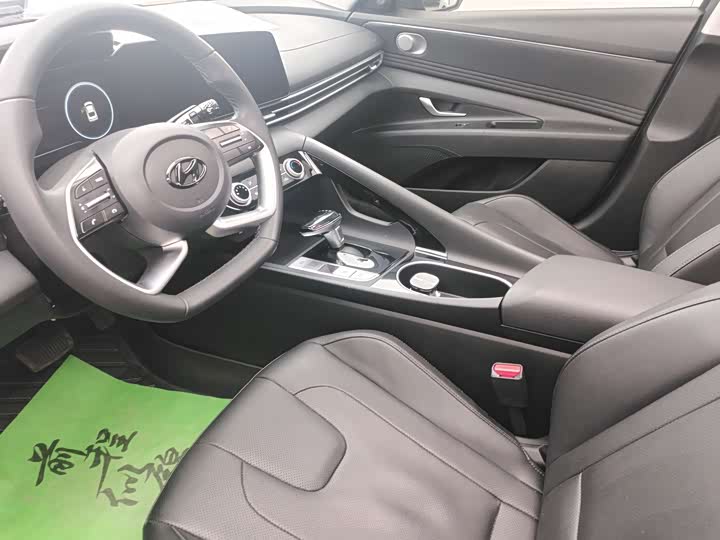 Фото 4 - Hyundai Elantra N line