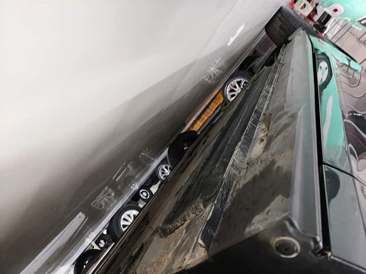 Фото 21 - Changan UNI-V