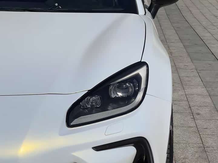 Фото 12 - Subaru BRZ