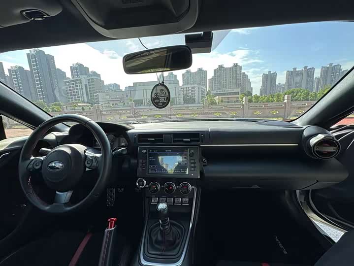 Фото 5 - Subaru BRZ