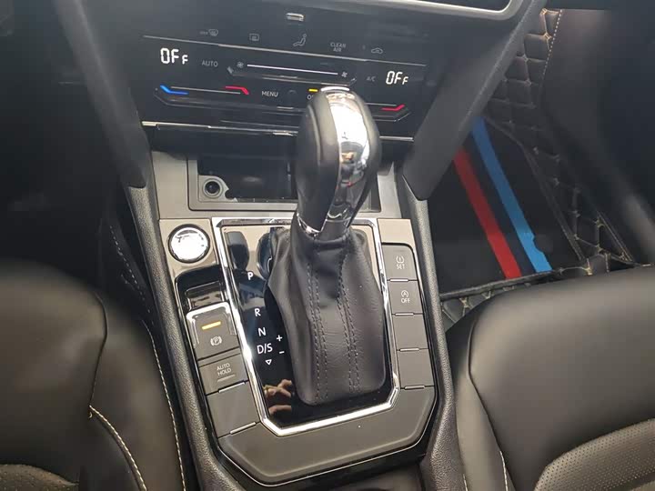 Фото 14 - Volkswagen Lamando L